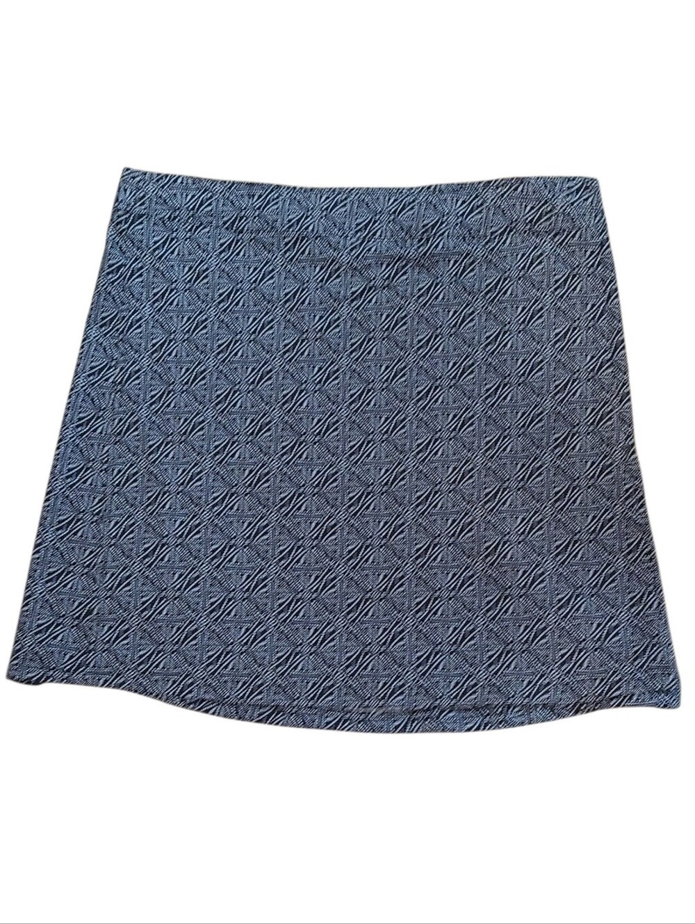 Black and White Pattern RipSkirt Hawaii Size Large. NWOT